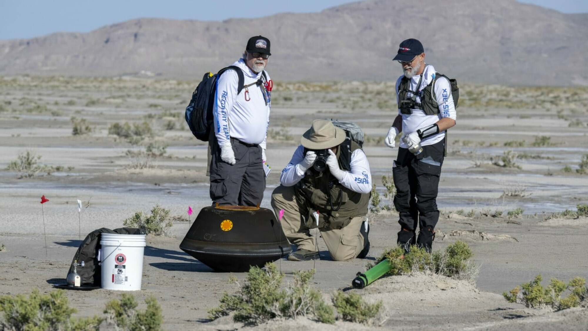 NASA retrieving the OSIRIS-Rex capsule