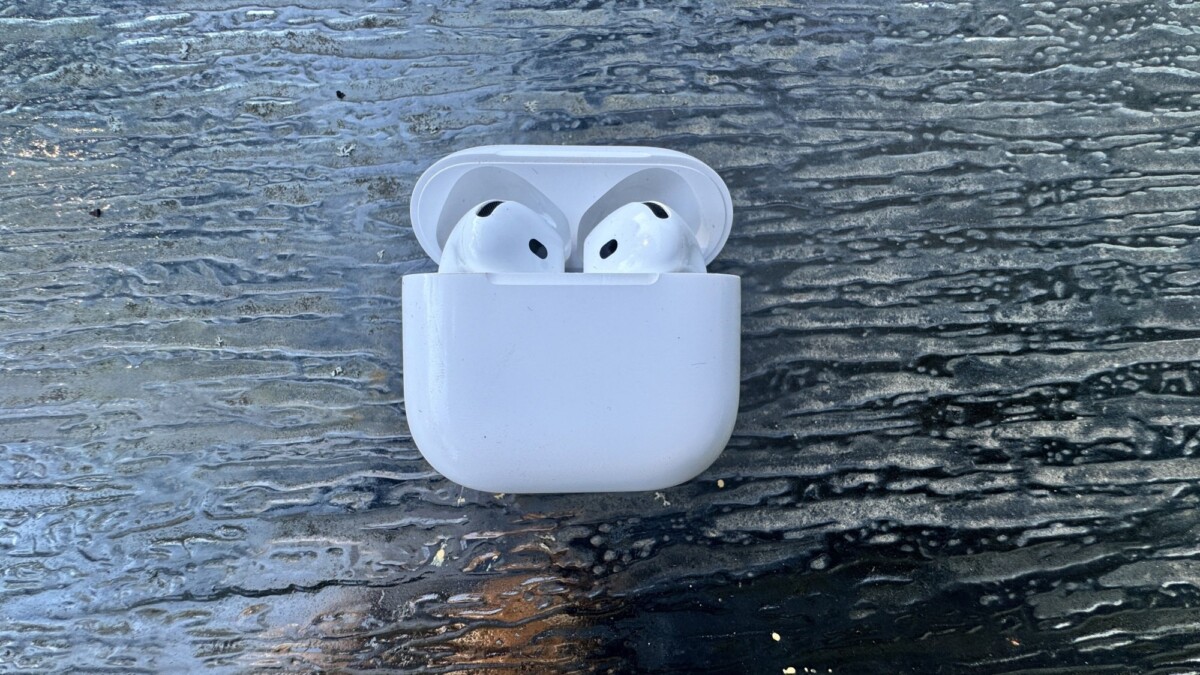 AirPods 4