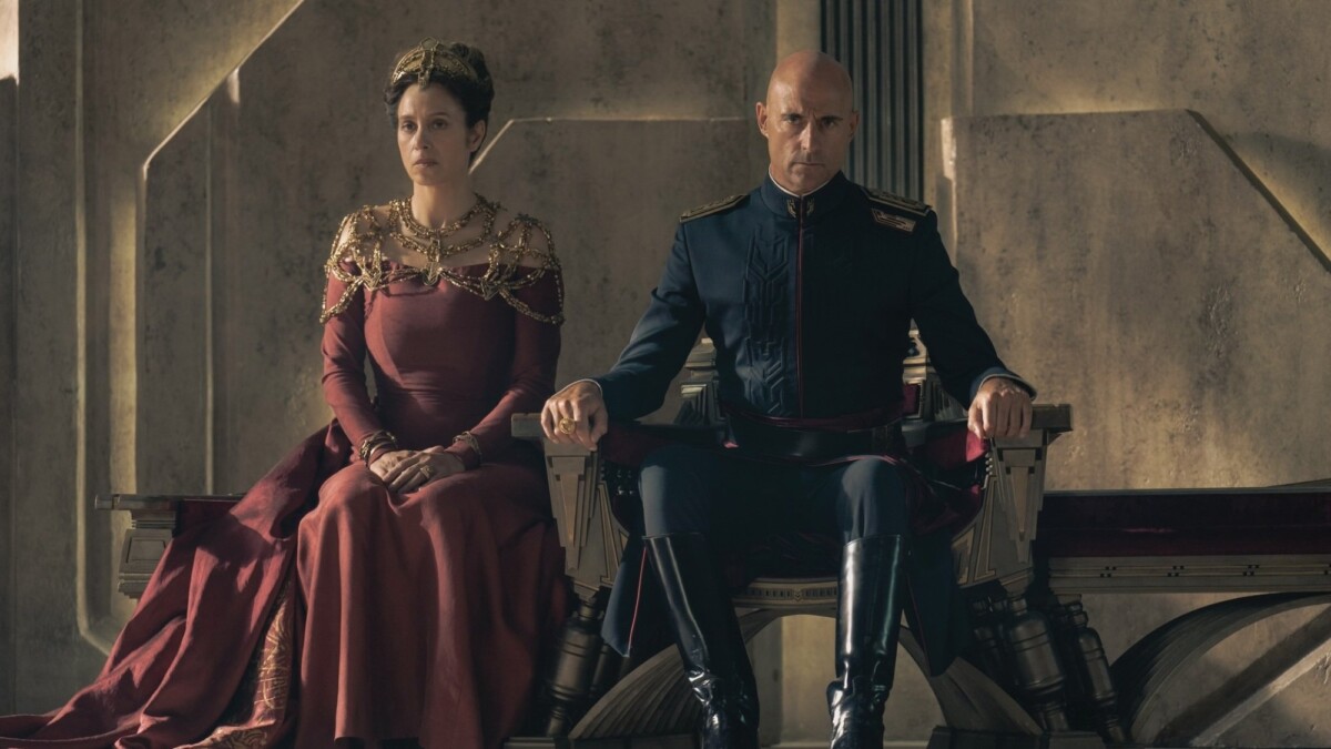 Jodhi May and Mark Strong in "Dune: Prophecy."