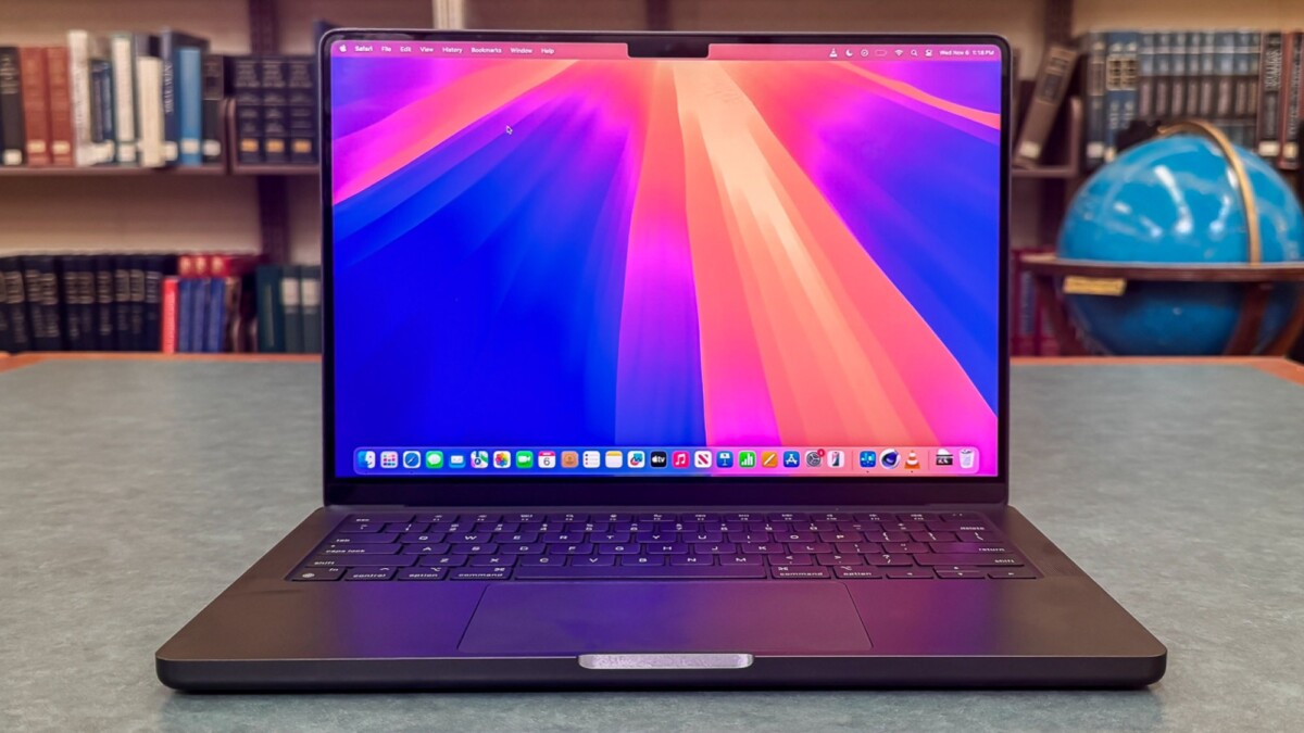 14-inch M4 MacBook Pro in a library