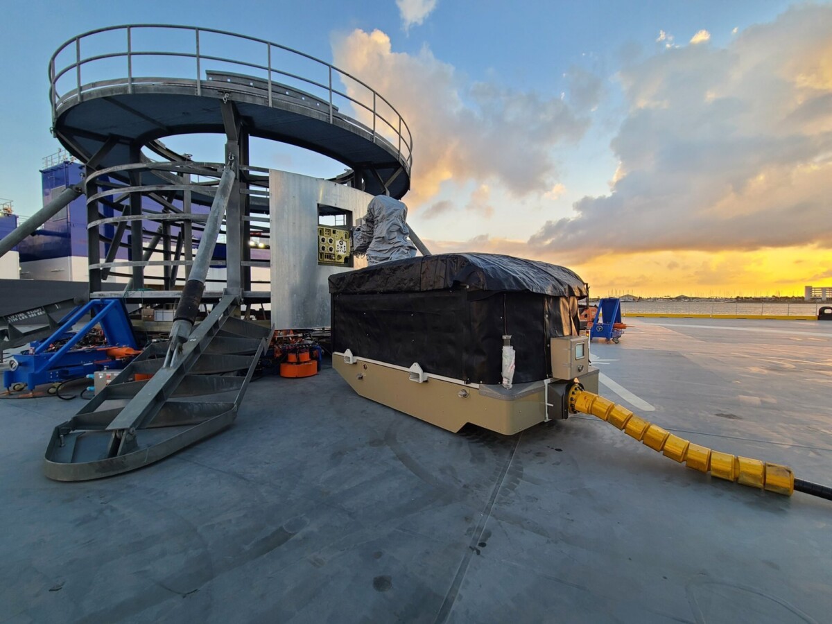 A platform, dubbed Jacklyn, for landing boosters