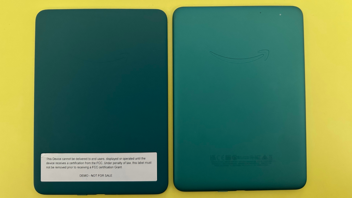 On the left, a Kindle Paperwhite. On the right, a Kindle Paperwhite Signature Edition.