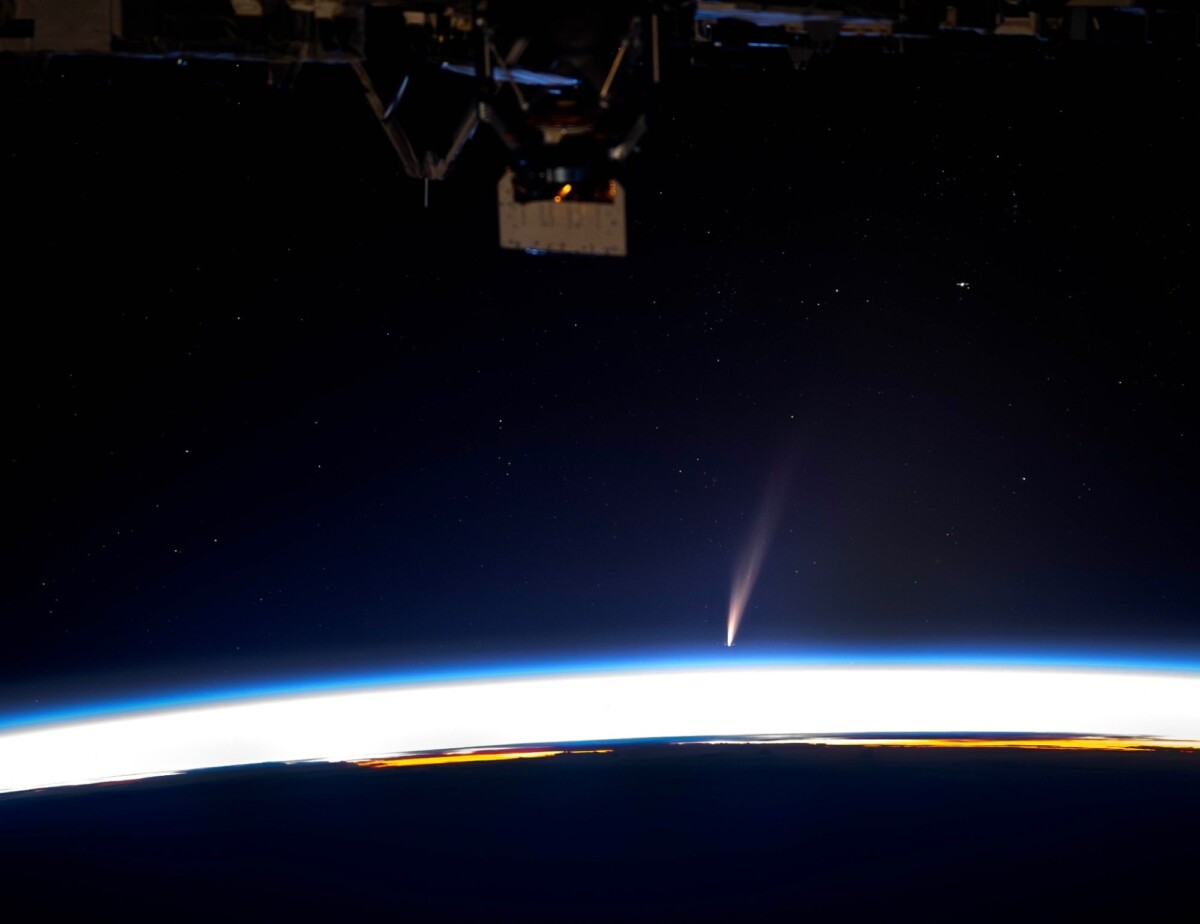 A view of Comet Atlas from Earth orbit